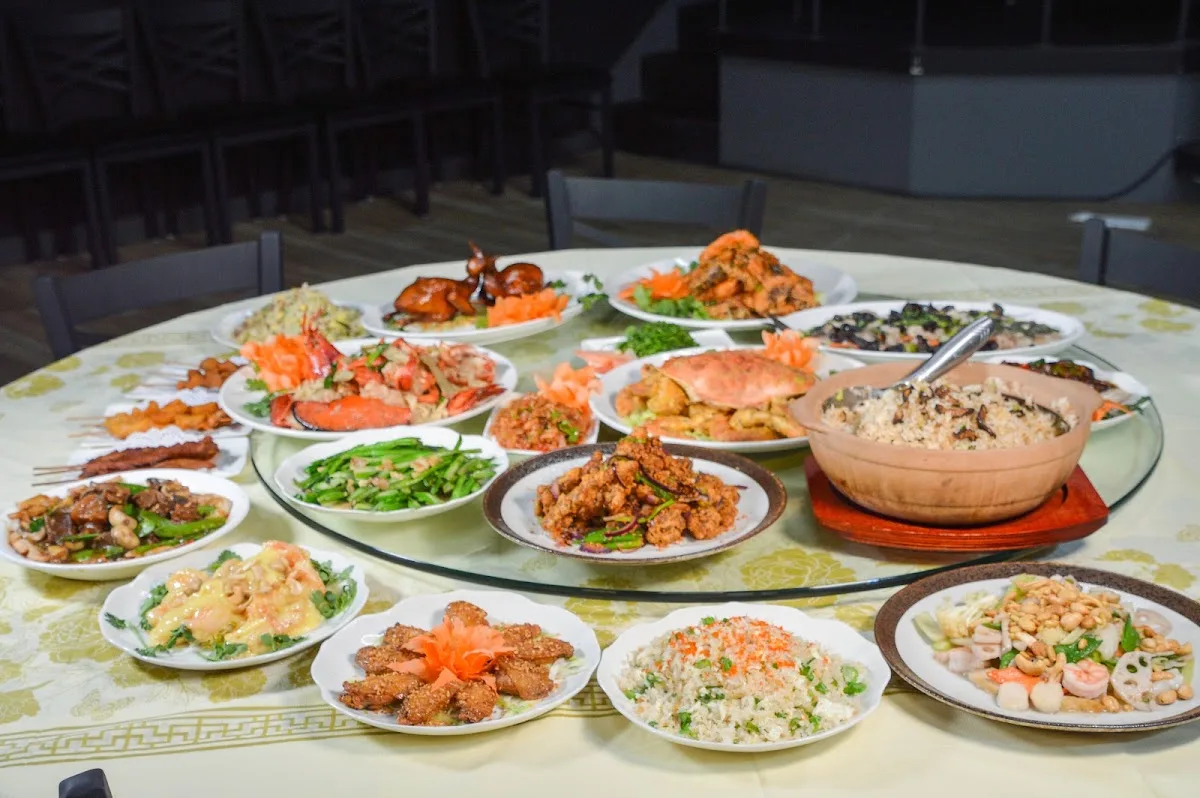 Lan Kwai Fong Bar & Grill