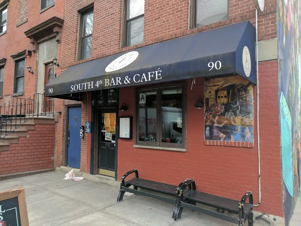 South 4th Bar & Cafe