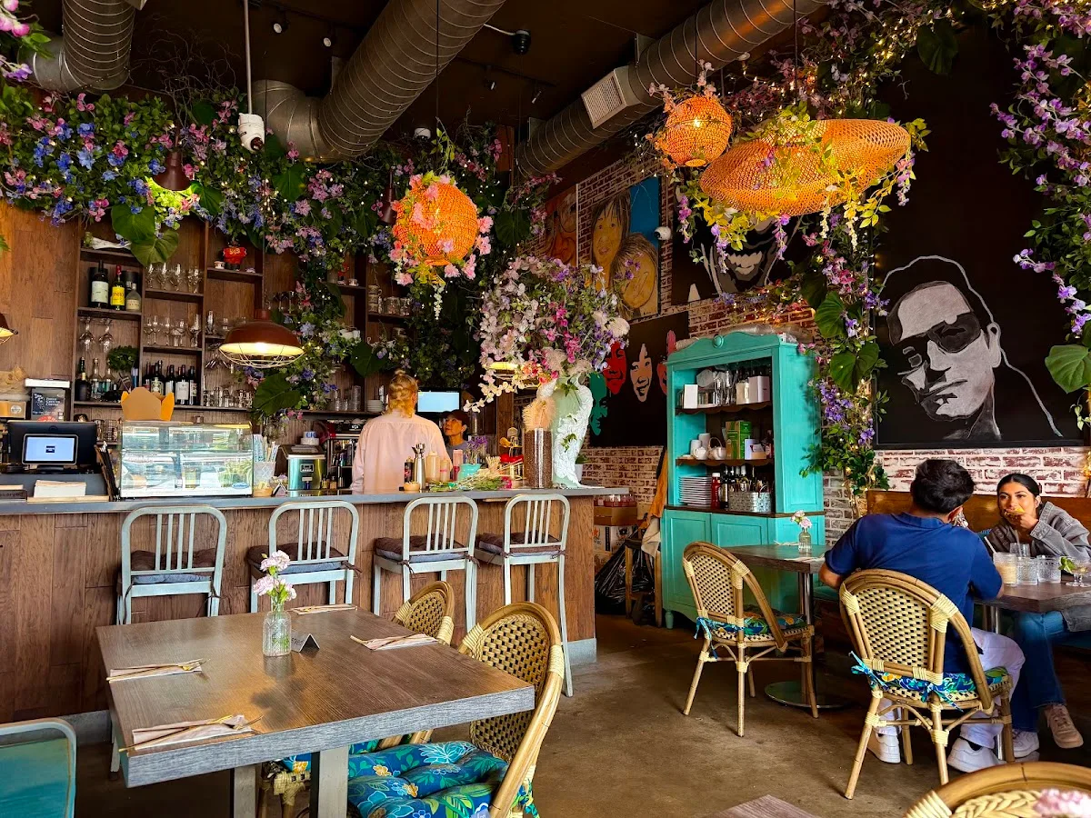 Butterfly Pea Cafe