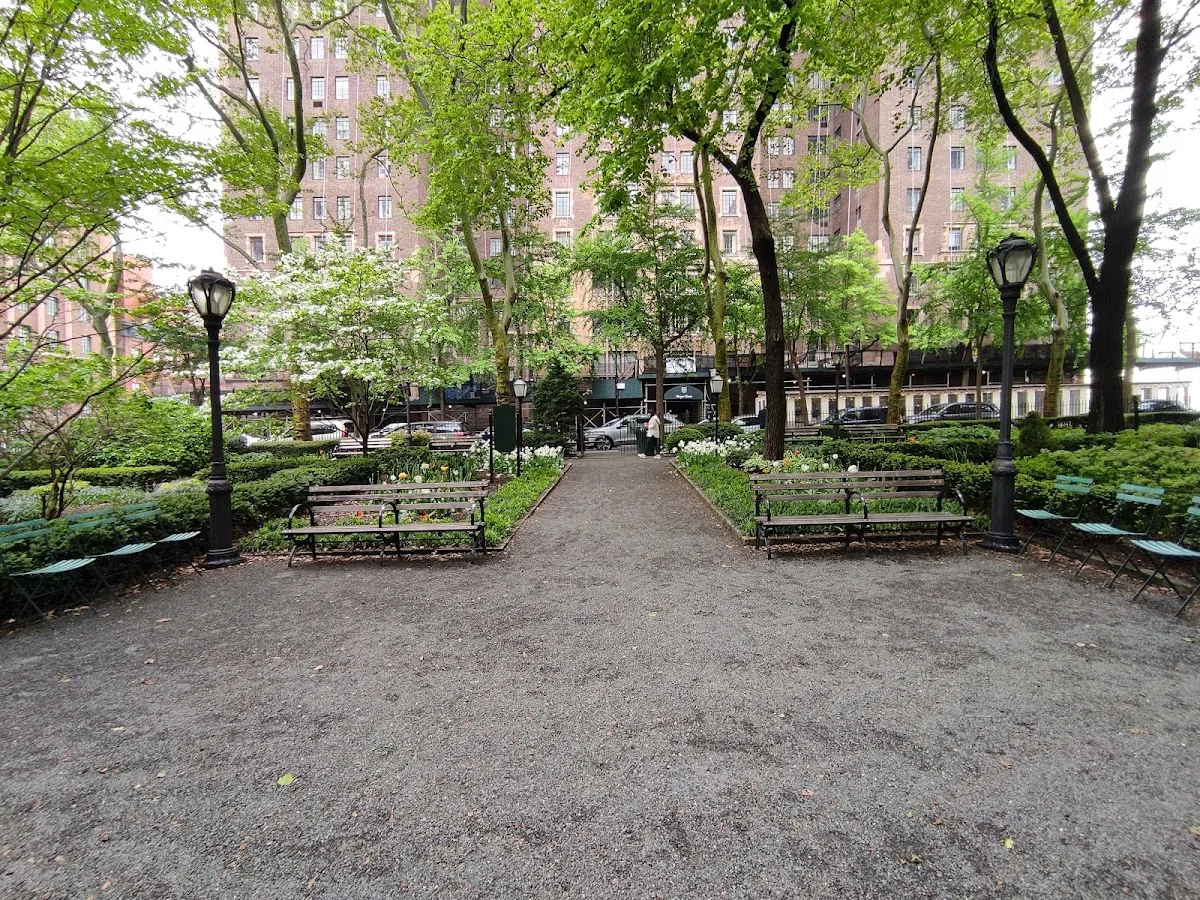Tudor city park