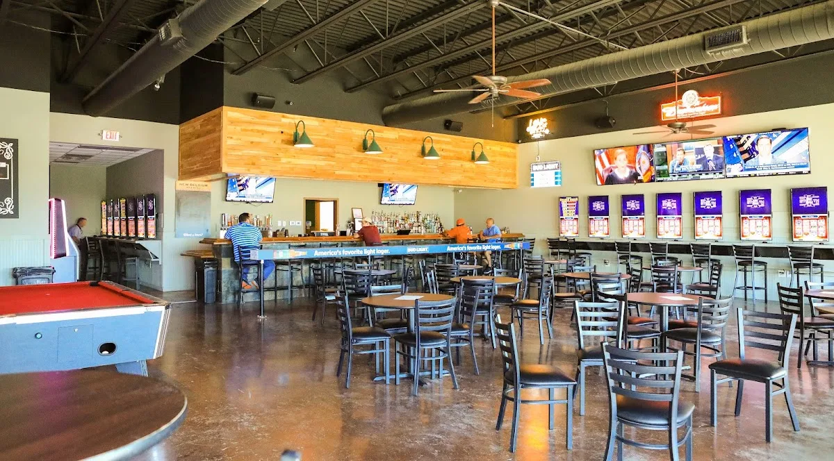 Midway Pub