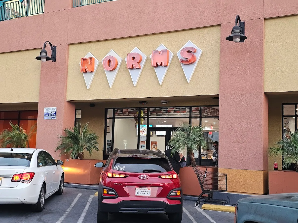 NORMS Restaurant