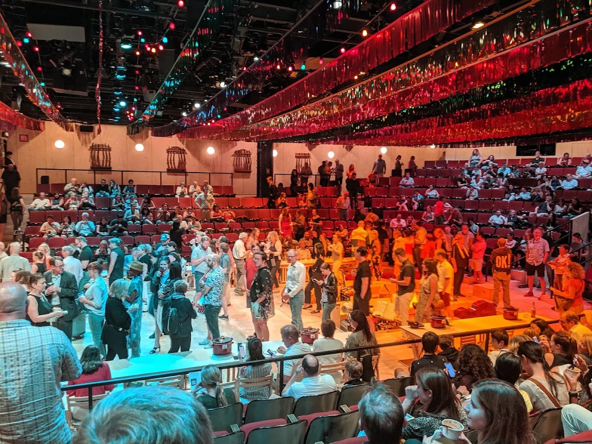 Circle in the Square Theatre School