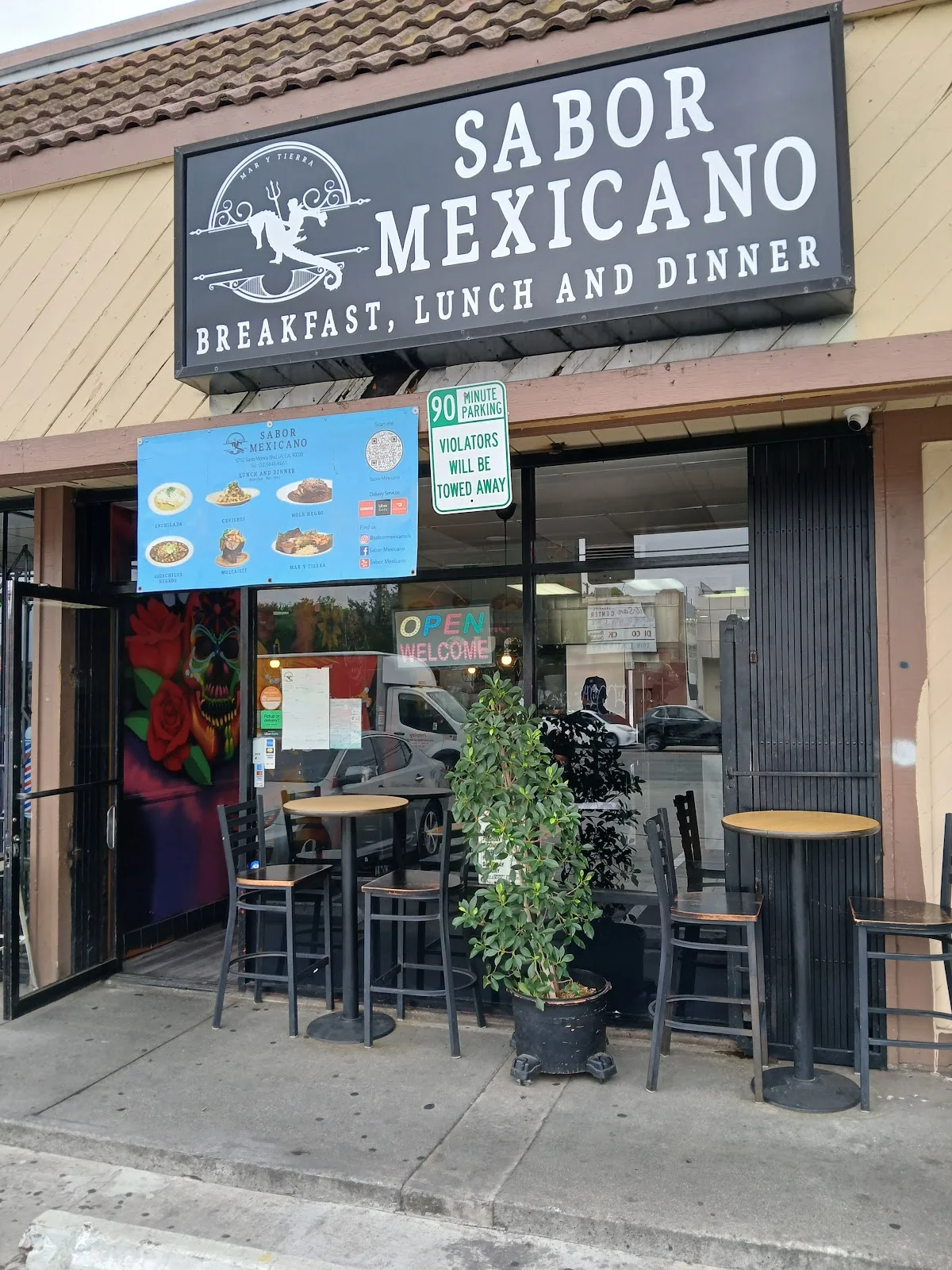 Family Restaurant, Sabor Mexicano mariscos