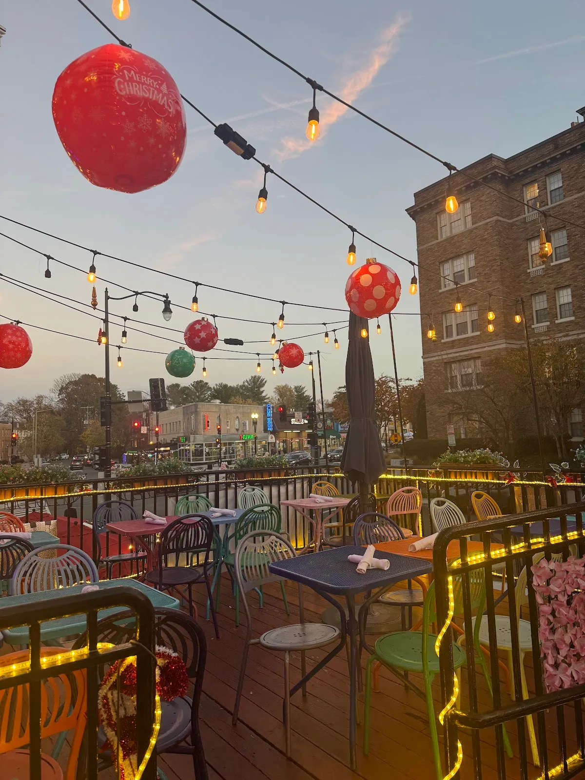 Dolan Uyghur Restaurant