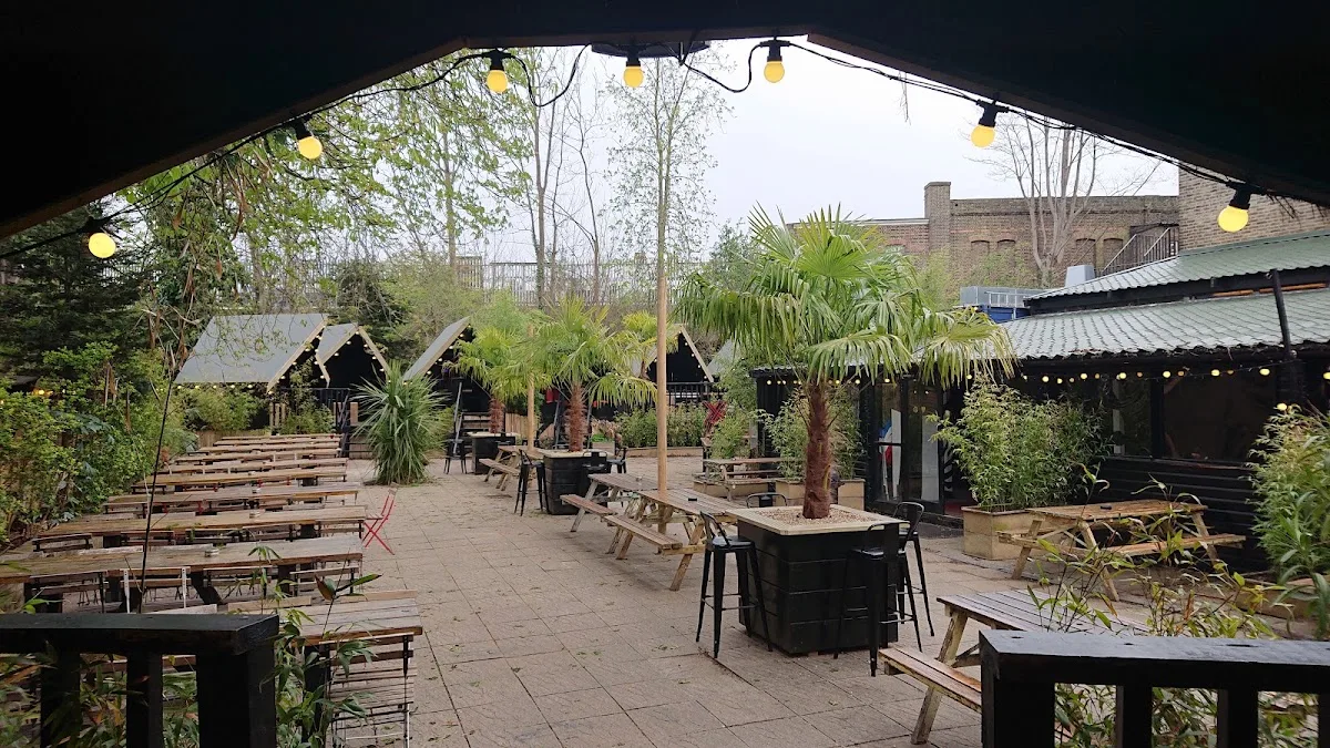 Railway Tavern