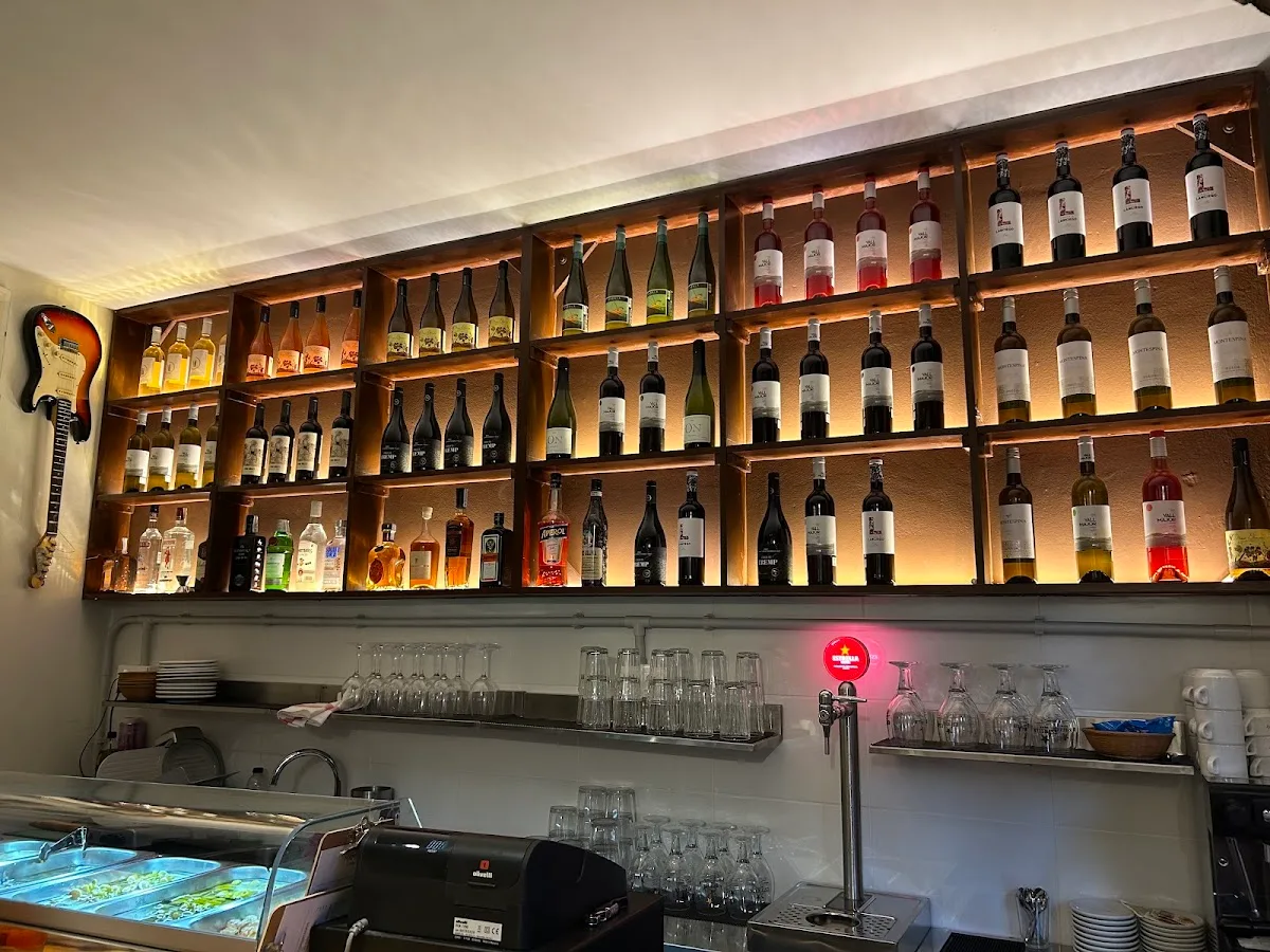 Mambo Bar Poble Sec