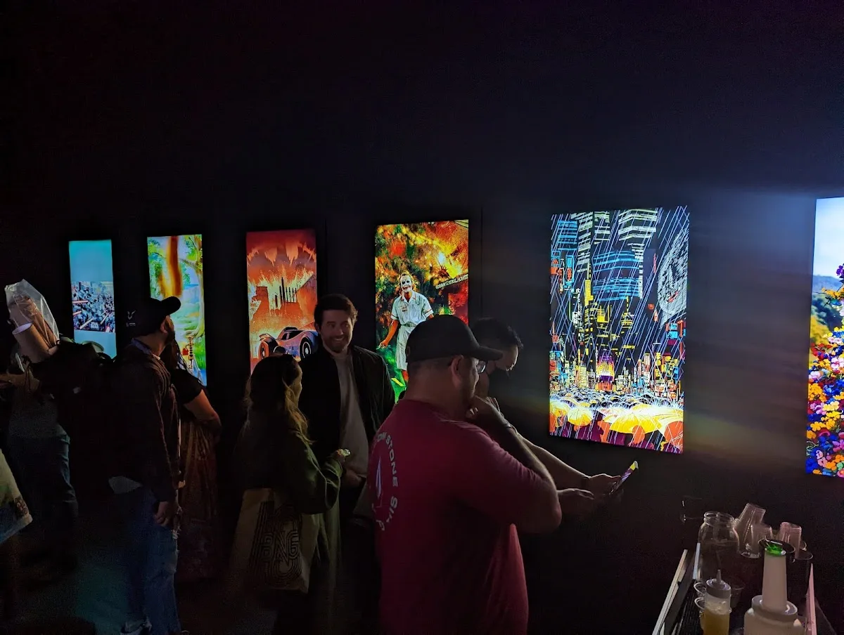 Bottleneck Gallery