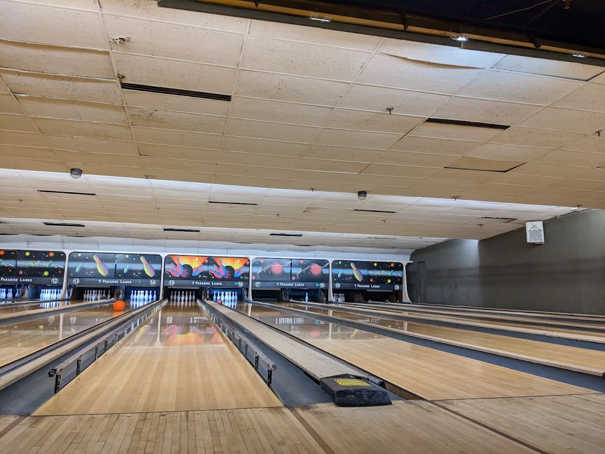 New Paradise Lanes