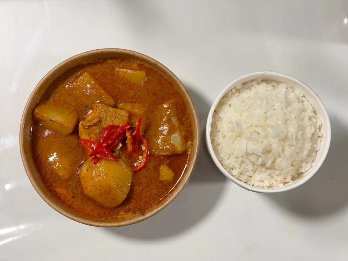 Khob khun Thai food & Cafe