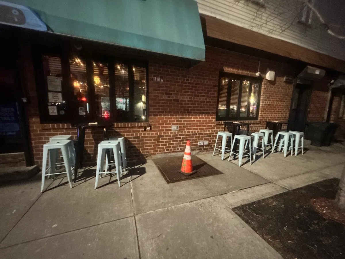 Minnows Bar