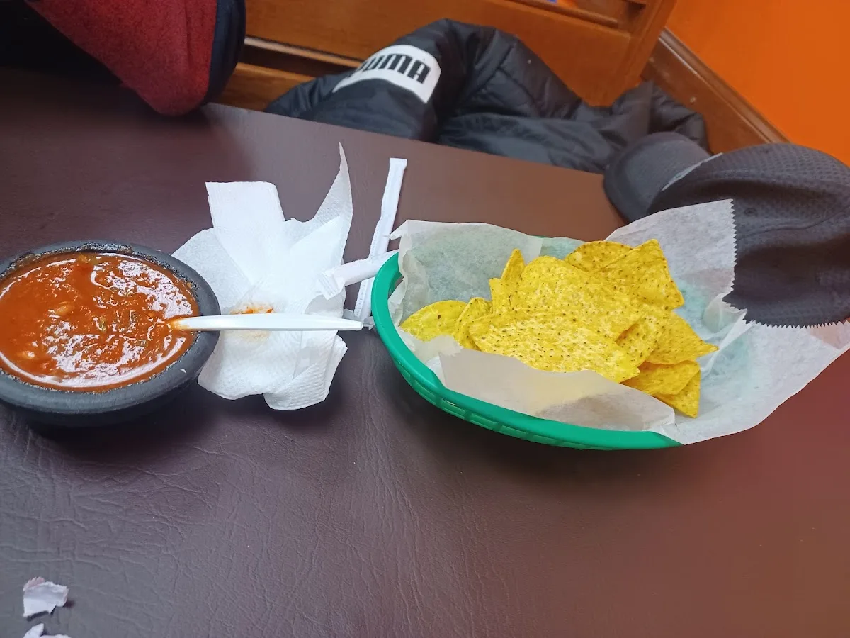Birriería y Taquería El Arandas