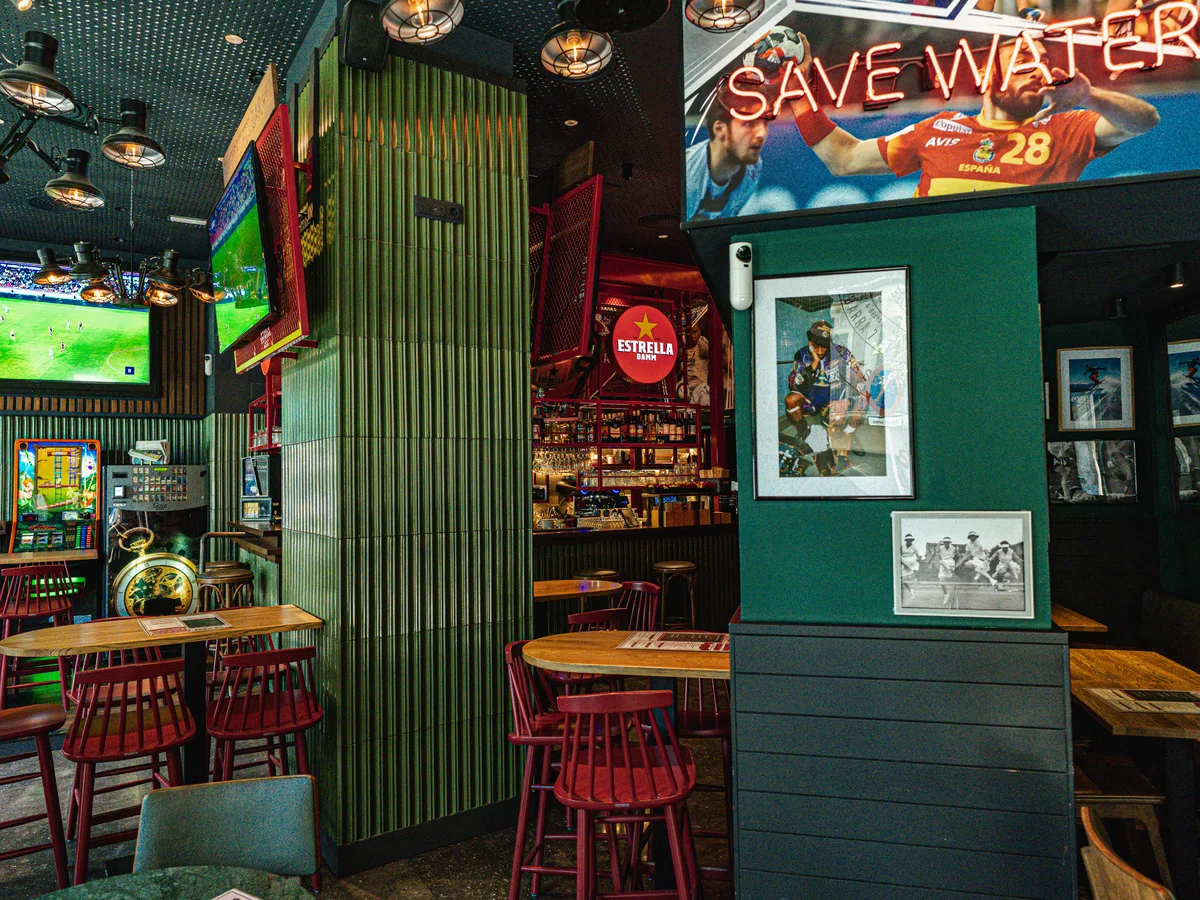 Seven Sports Bar Barcelona