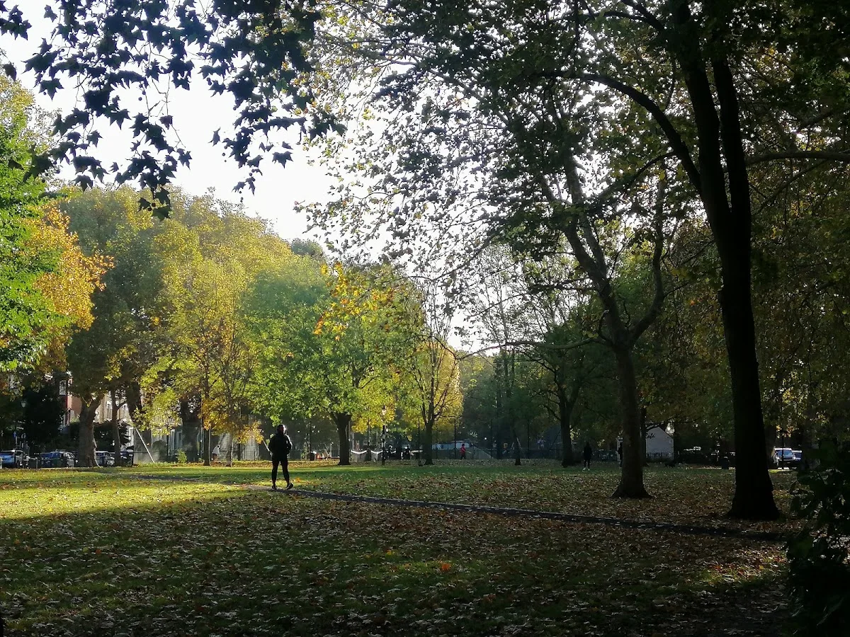 Brook Green (Pub)