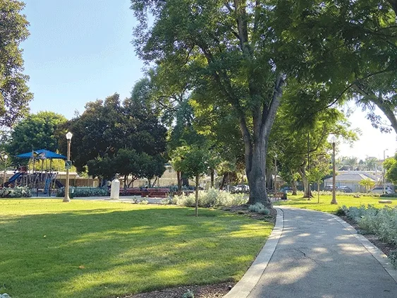 De Longpre Park
