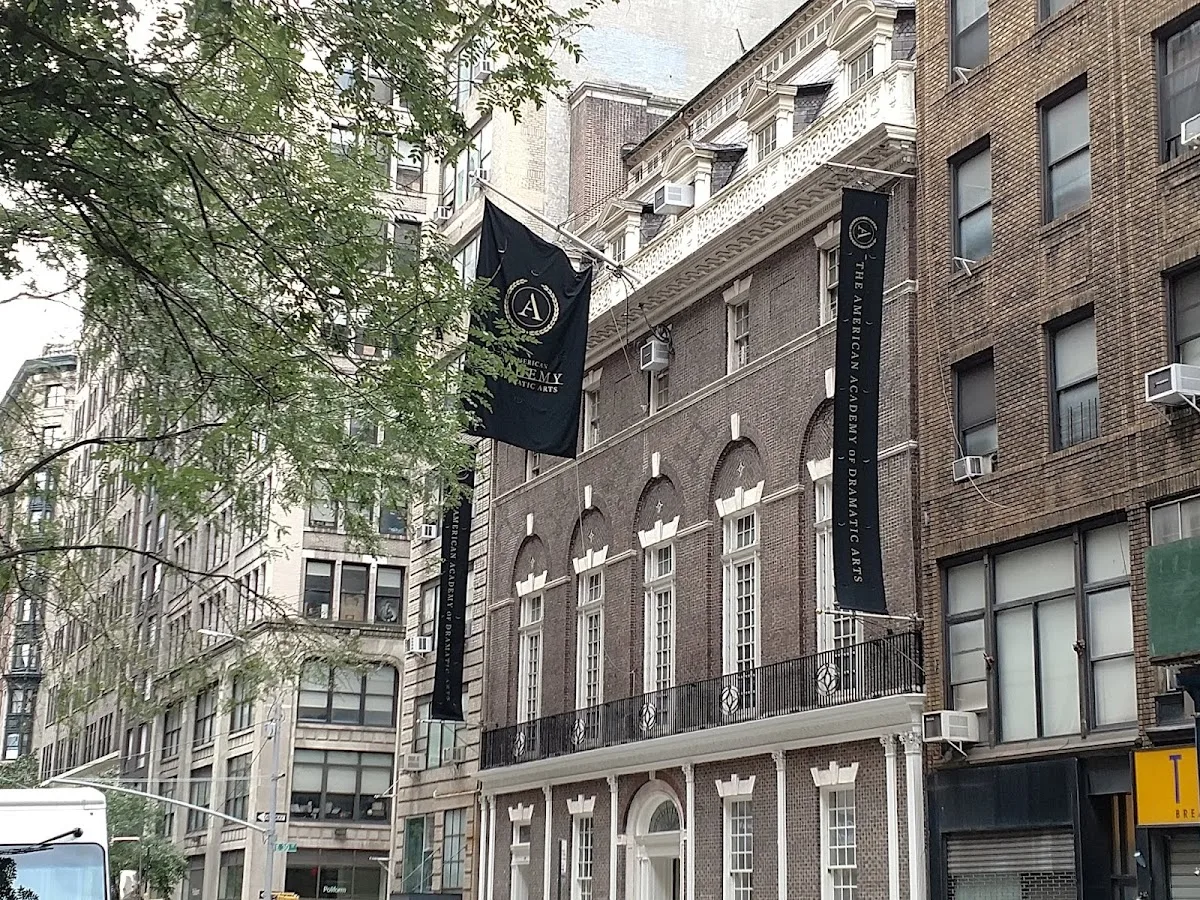 American Academy of Dramatic Arts