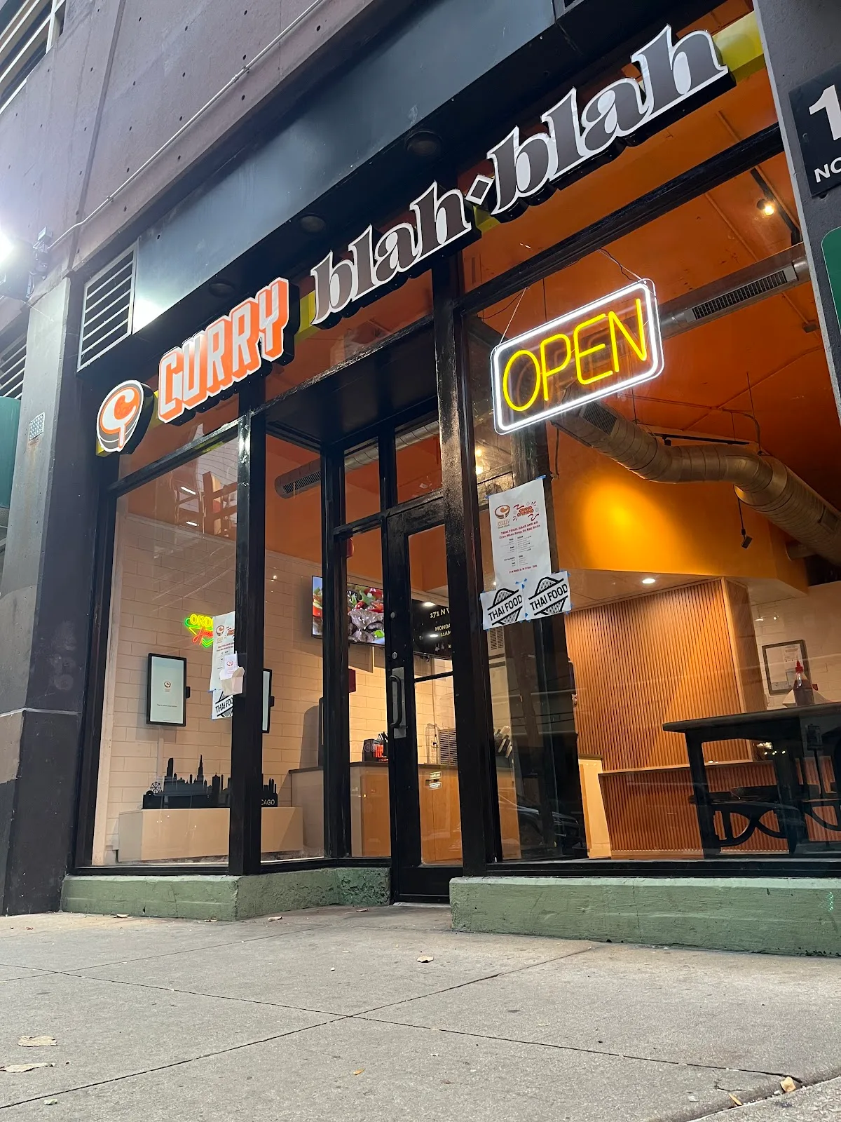 Curry Blah Blah