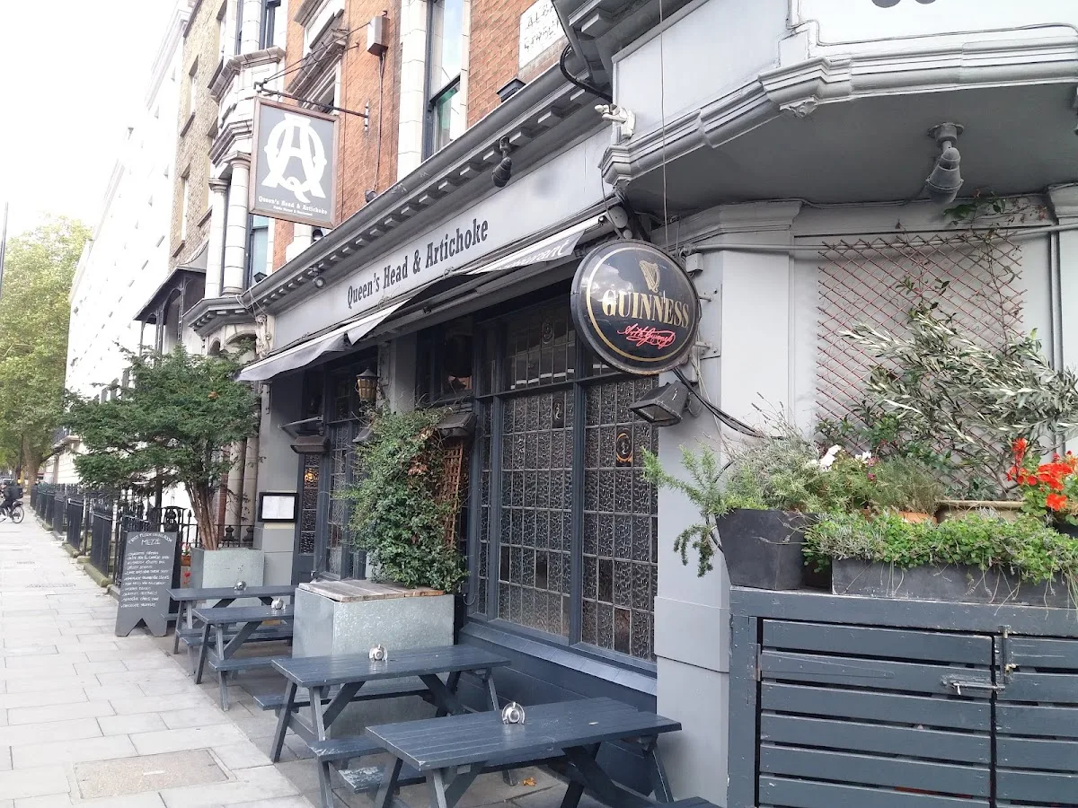 Queens Head & Artichoke