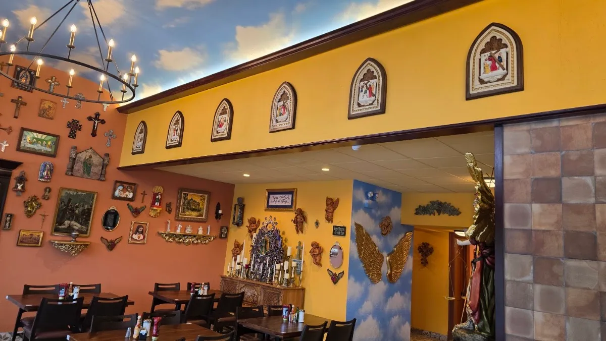 La Catedral Cafe - New Eastside