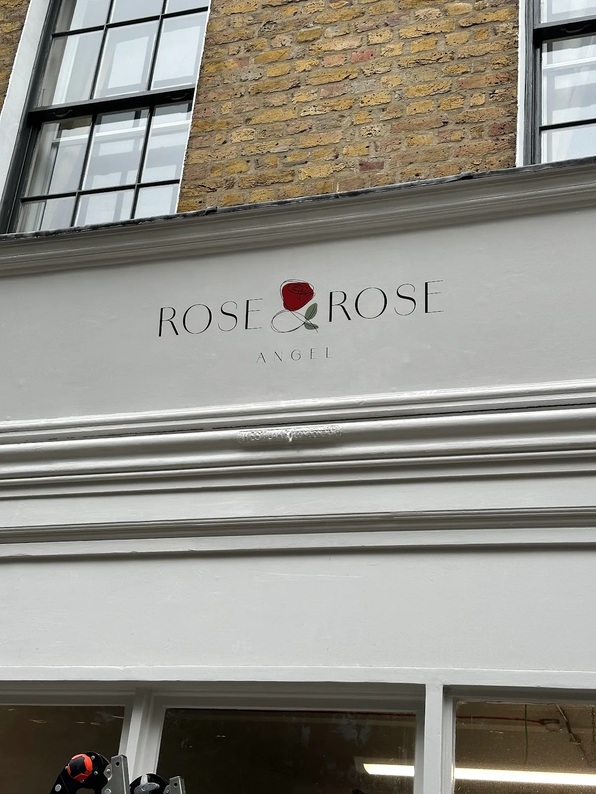 Rose & Rose