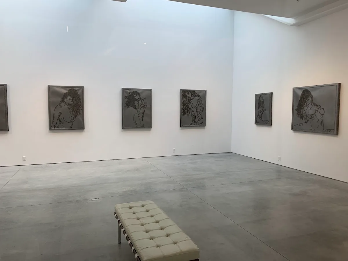 Heller Gallery