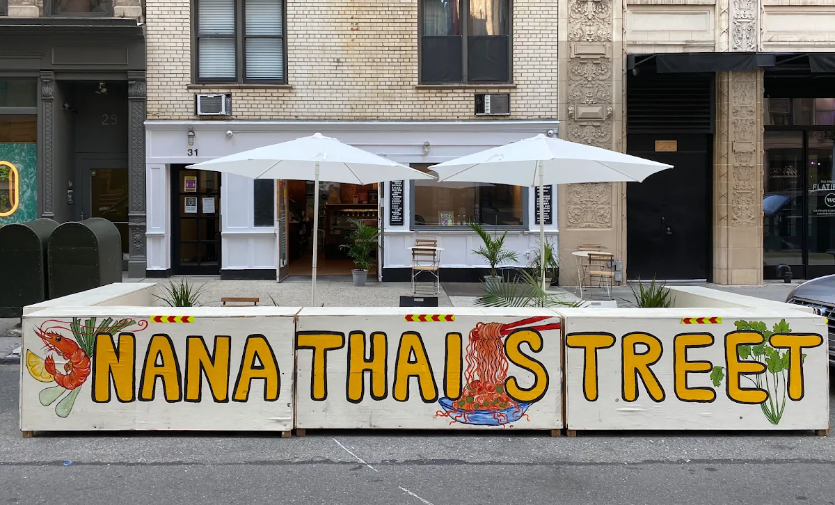 NaNa Thai Street