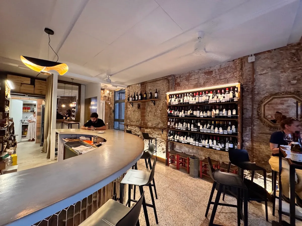 Bodega 8