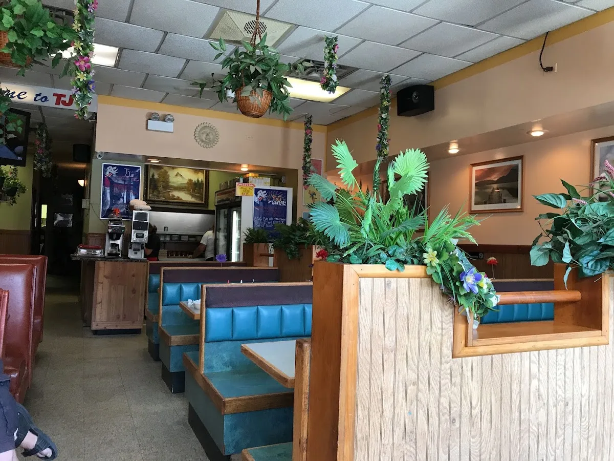 T J's Family Restaurant