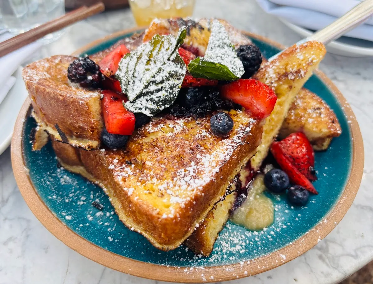 Elizabeth Street Café