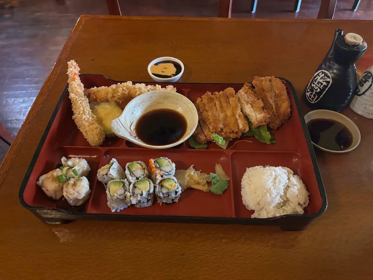 Tataki Japanese Restaurant