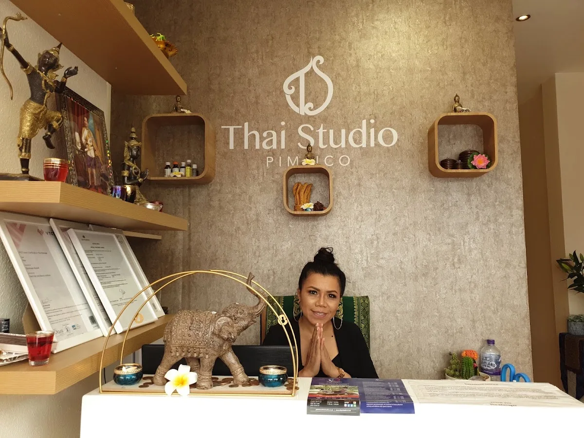 Central Thai massage & Spa
