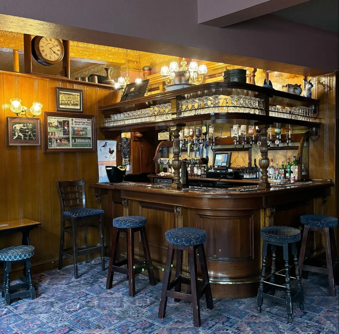 The Olde Apple Tree
