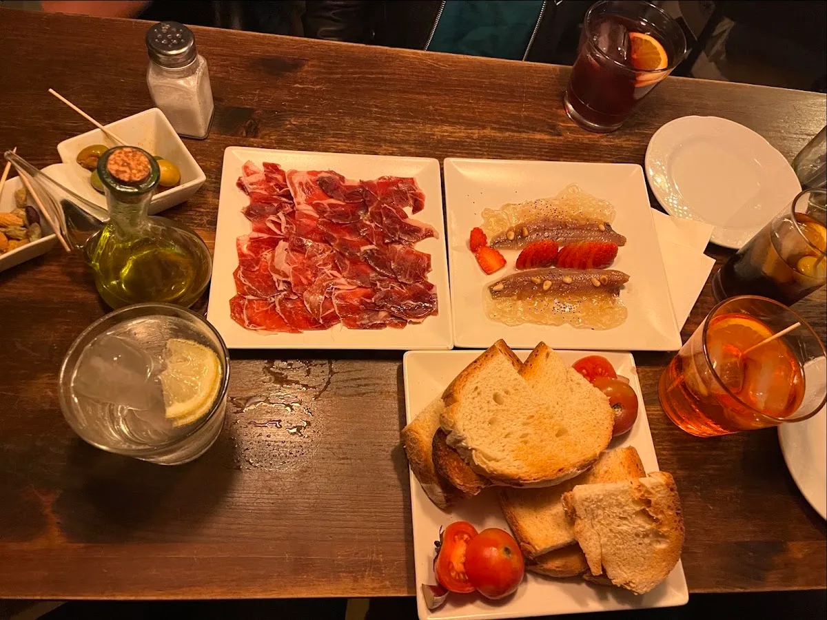 Bodega La Puntual