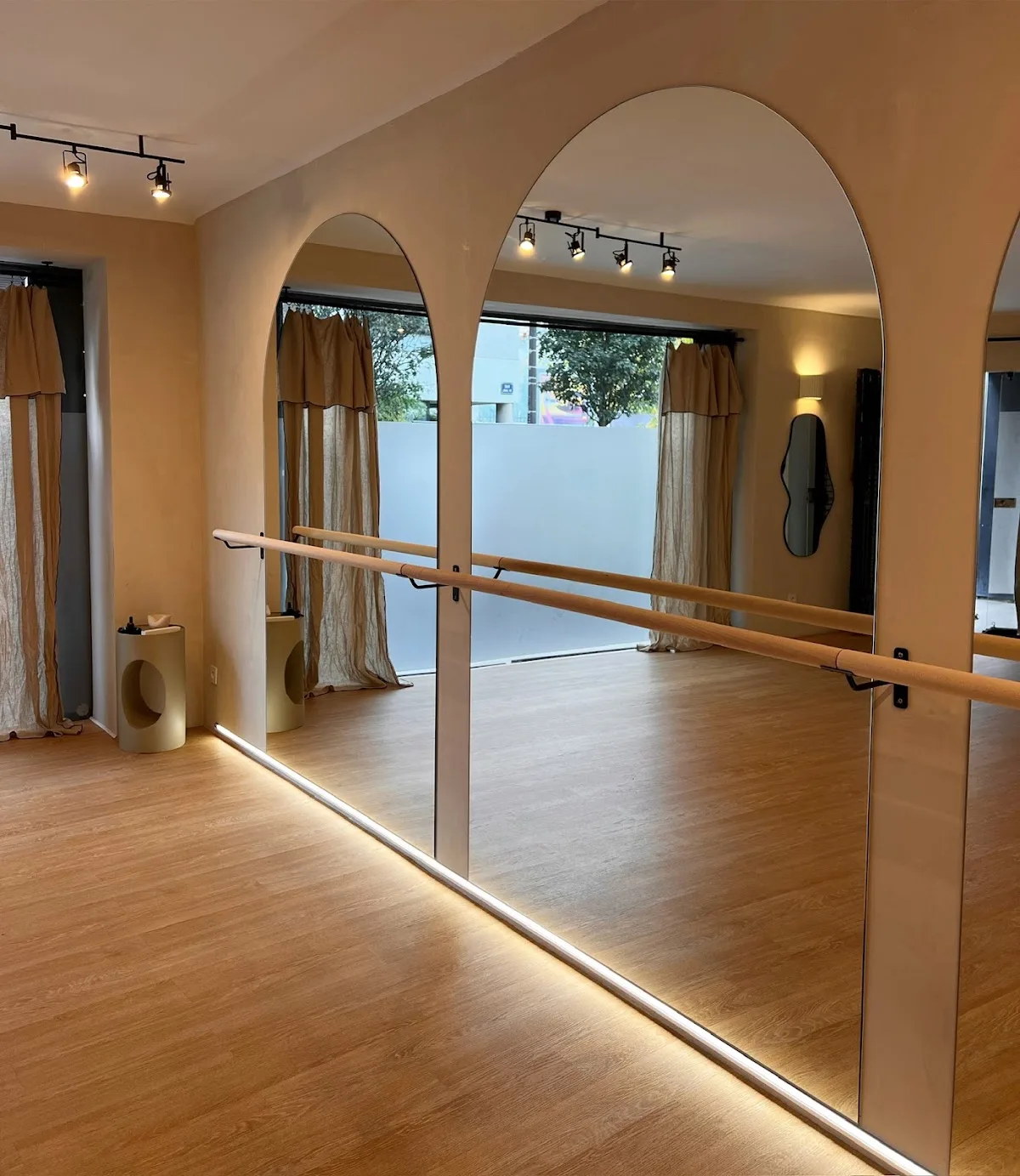 Studio Else