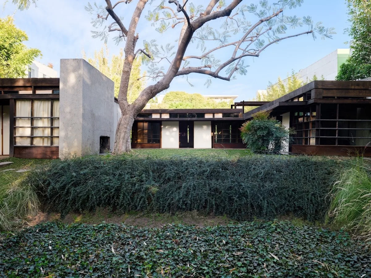MAK Center for Art and Architecture at the Schindler House