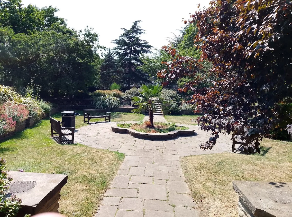 Gwendwr Gardens
