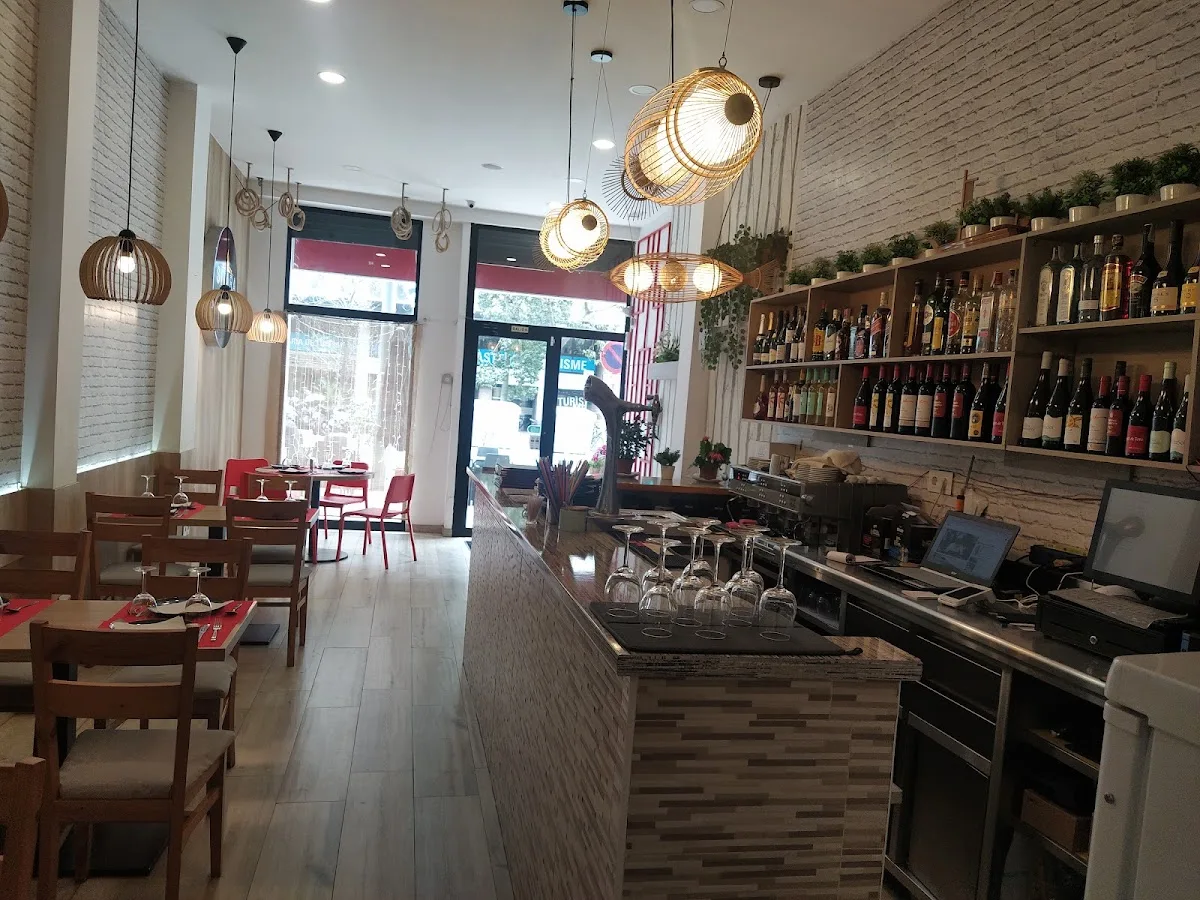SITARA INDIAN RESTAURANT