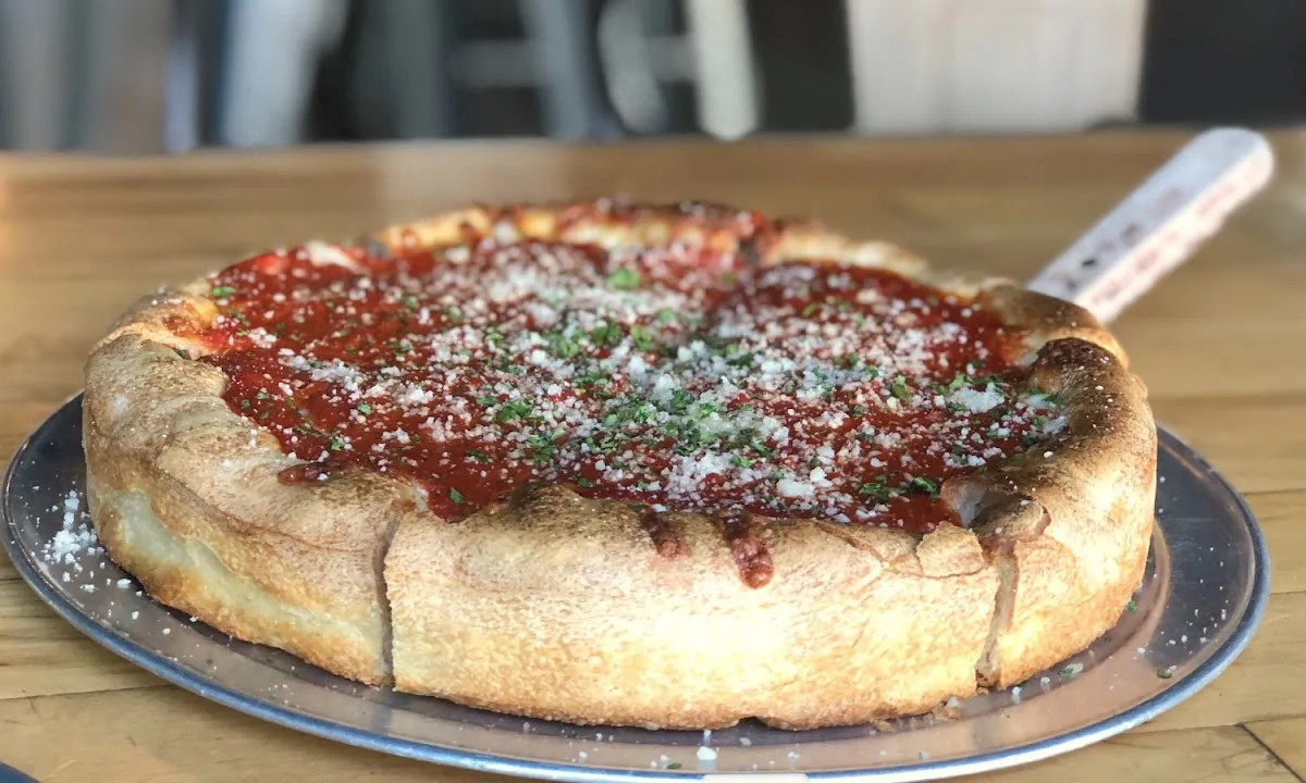 Warehouse Bar & Pizzeria Chicago
