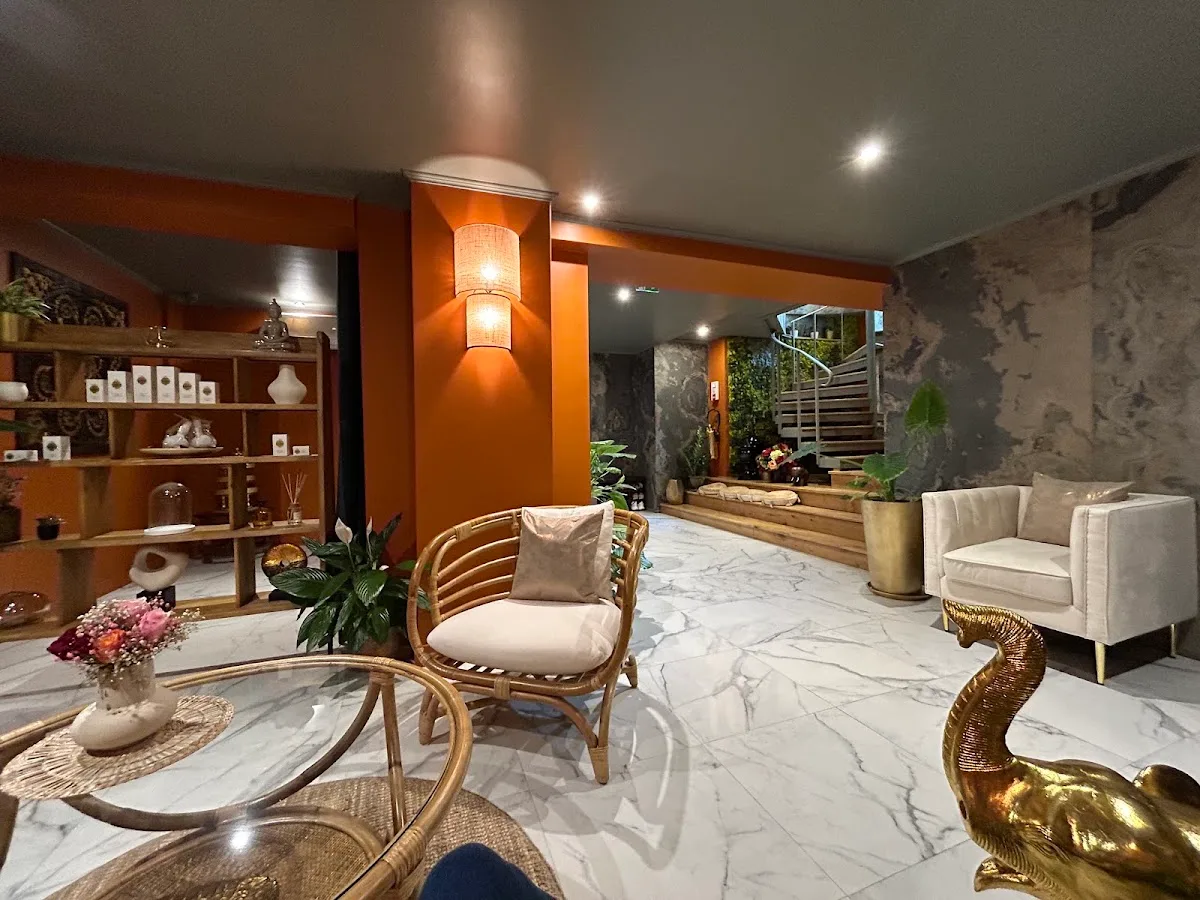 Nakhon Spa & Massage - Champs Elysées