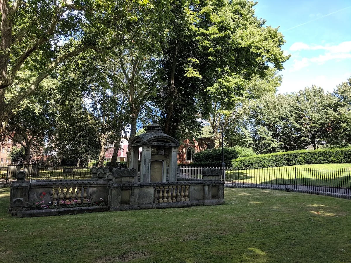 Saint Pancras Gardens