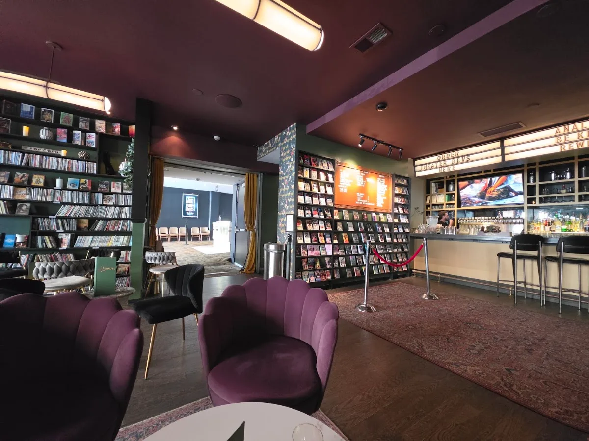 Sojourn Cocktail Lounge