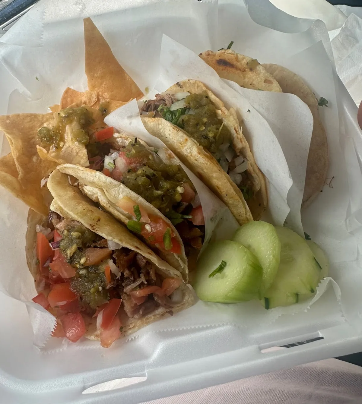 Los Compayitos Food