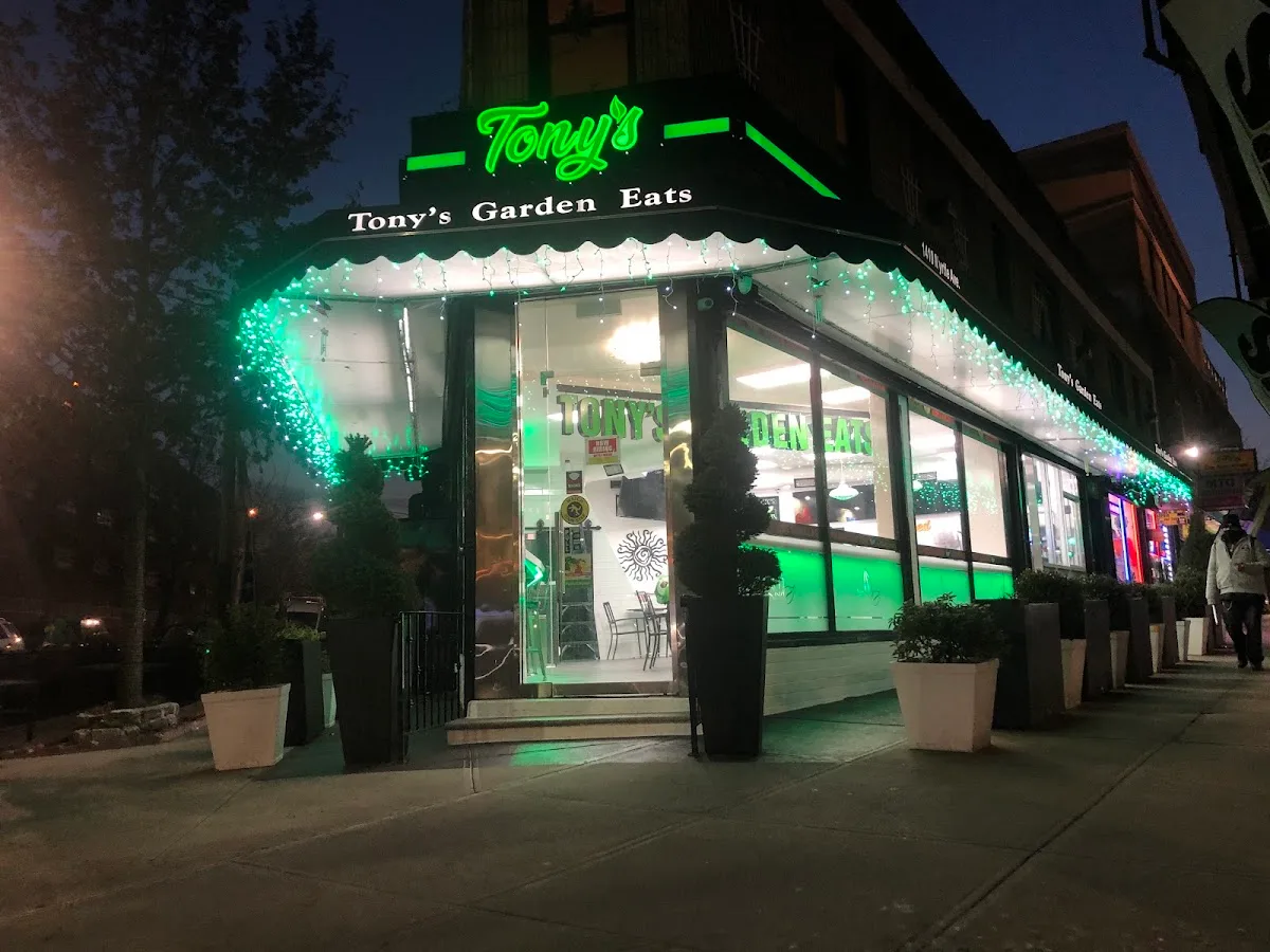 Tony's Garden Eats