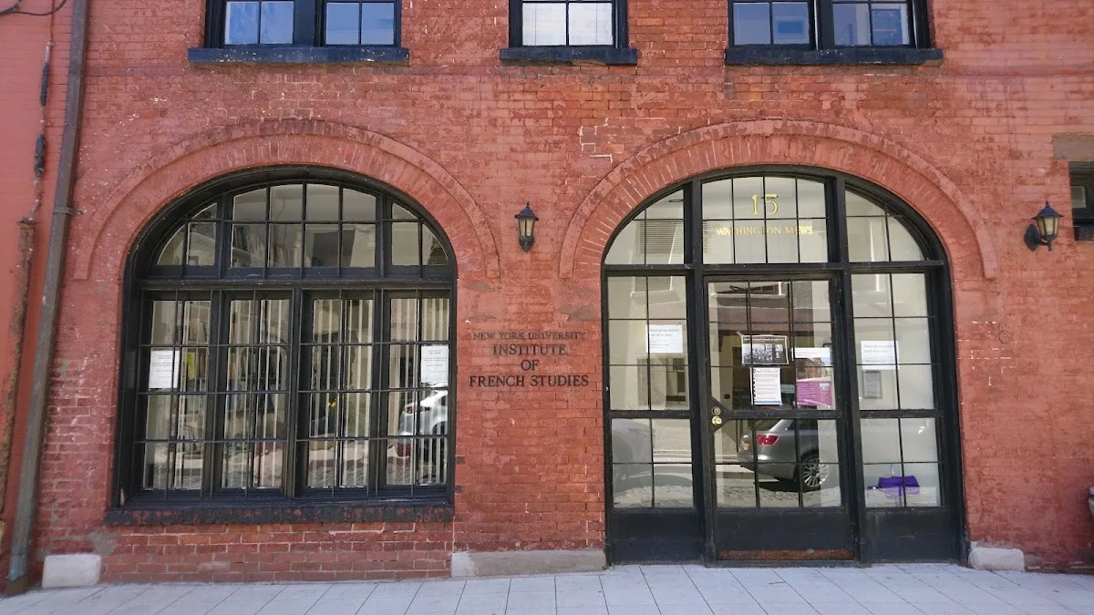 La Maison Francaise