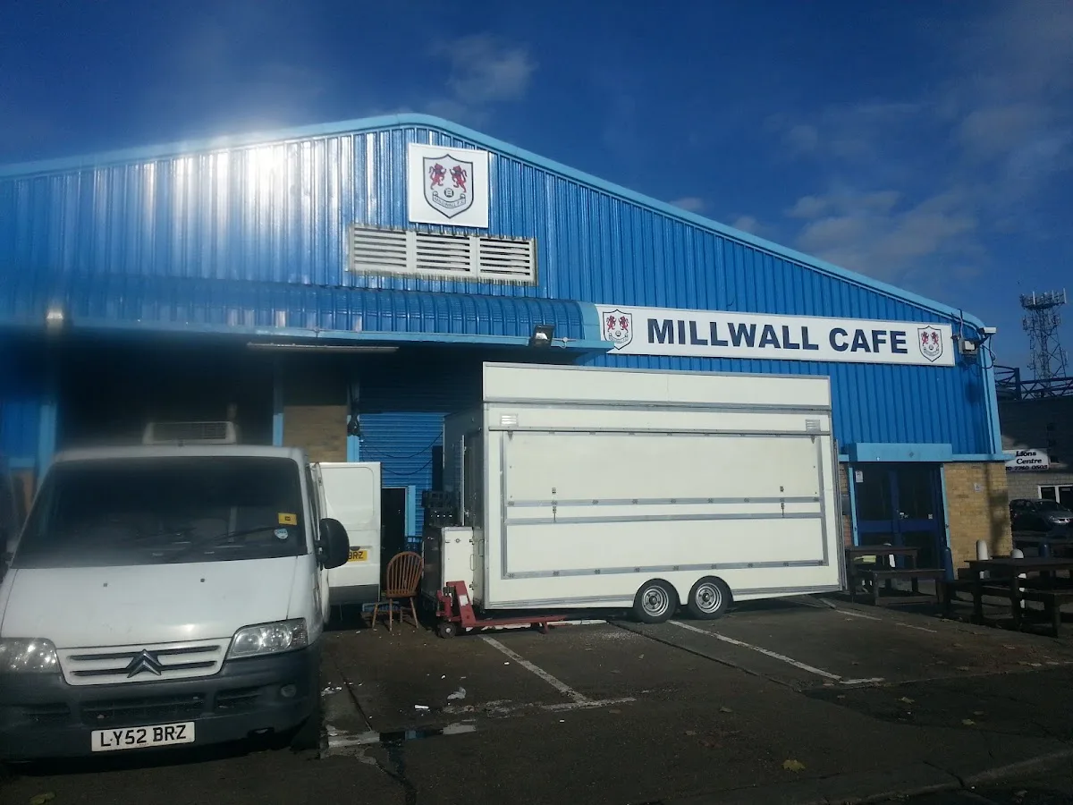 Millwall Cafe