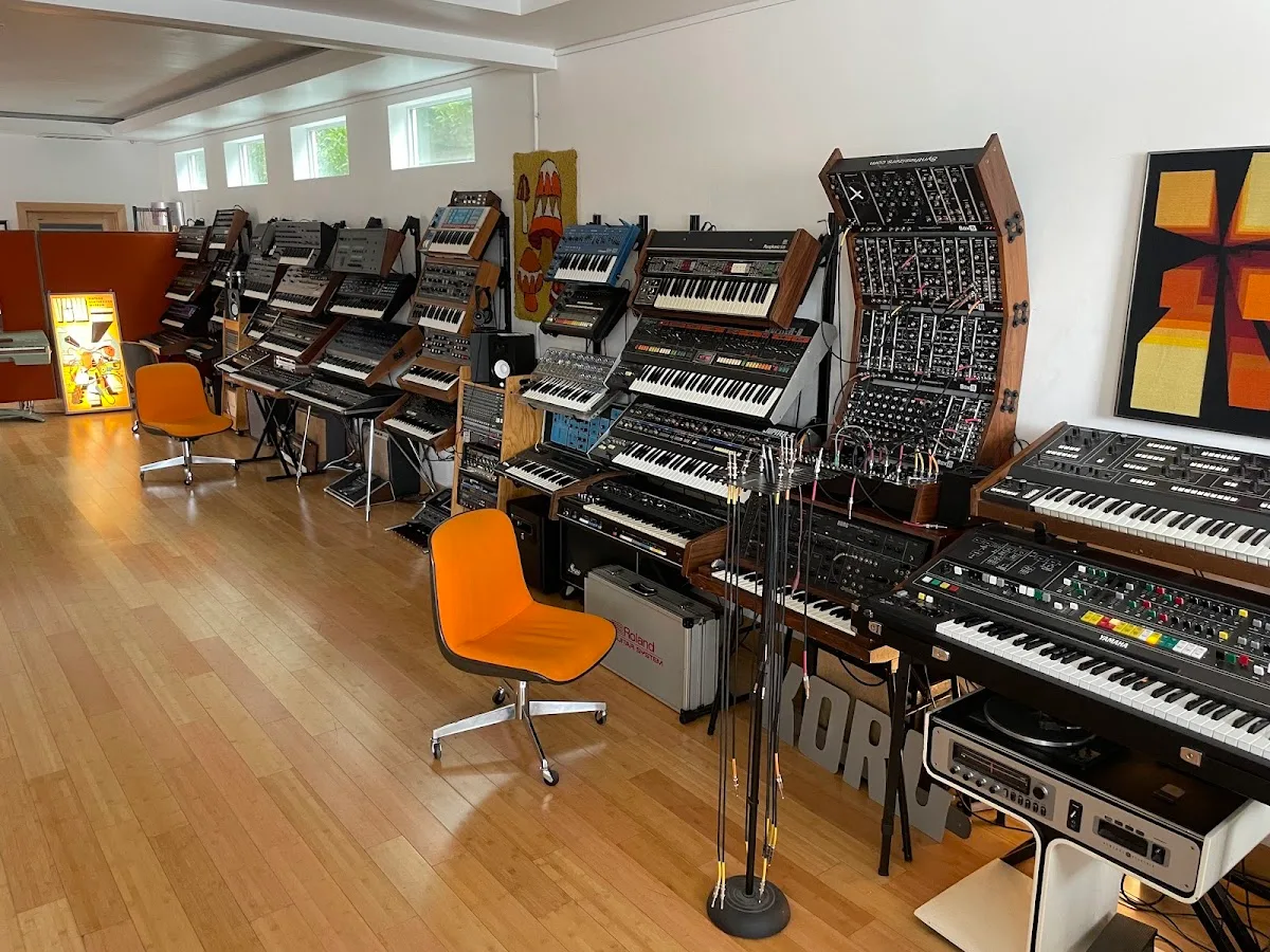 Vintage Synthesizer Museum