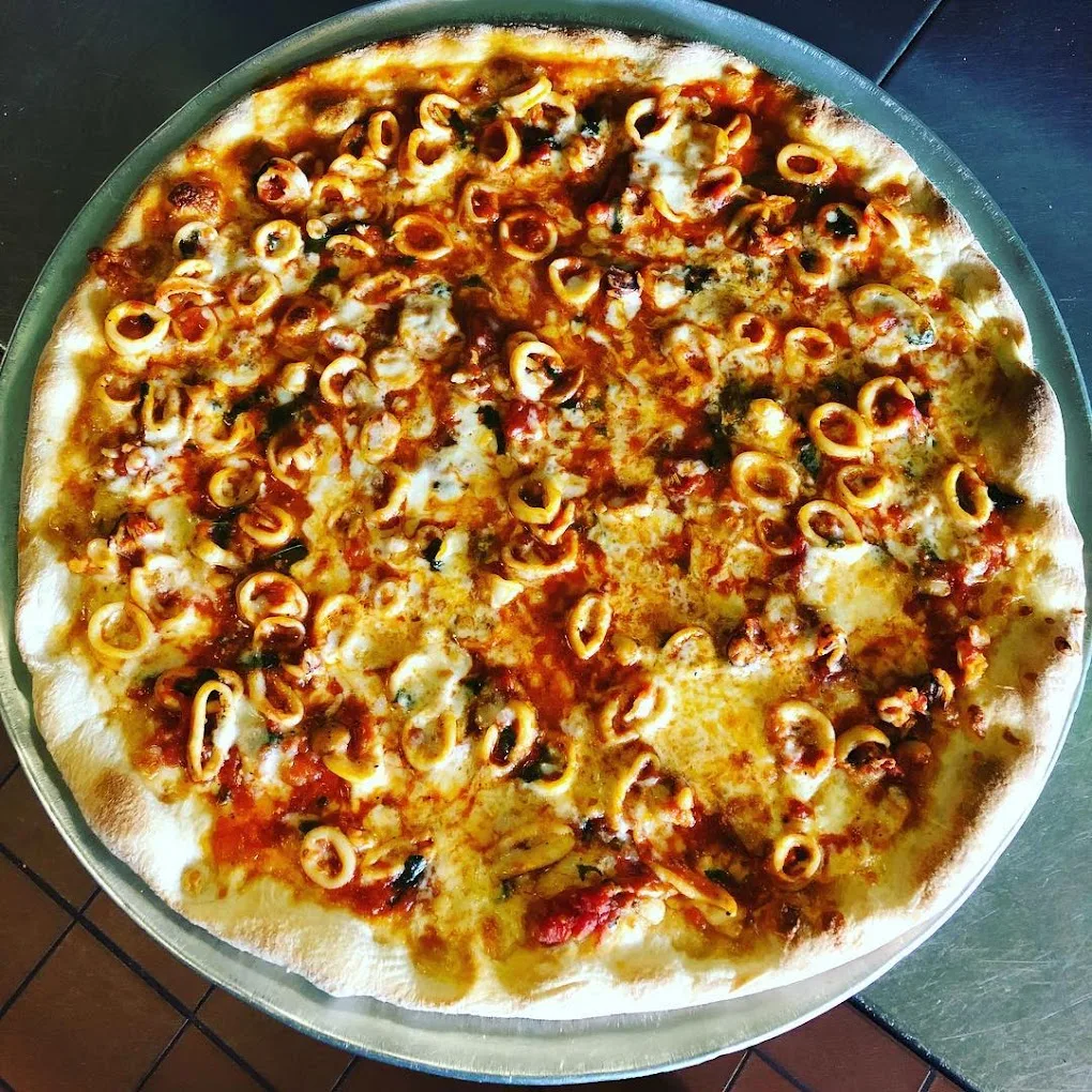 Ambrosino's Pizzeria (Arden Ave)