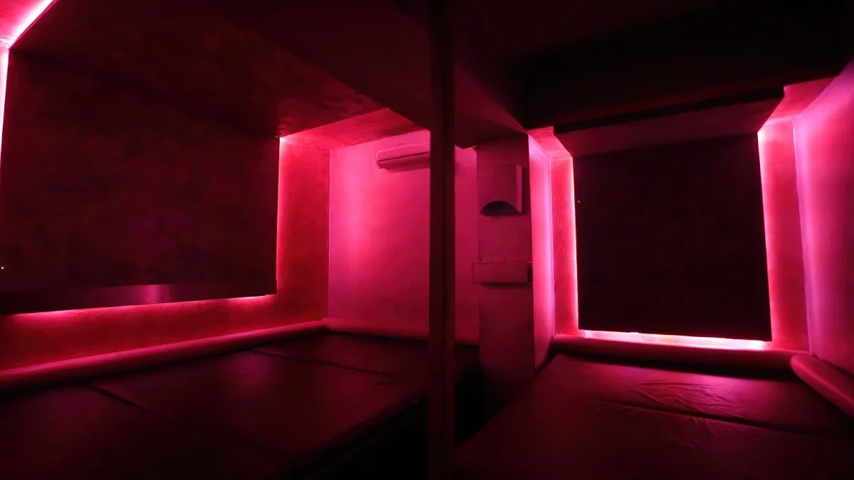 Uhomo Barcelona Swinger Club