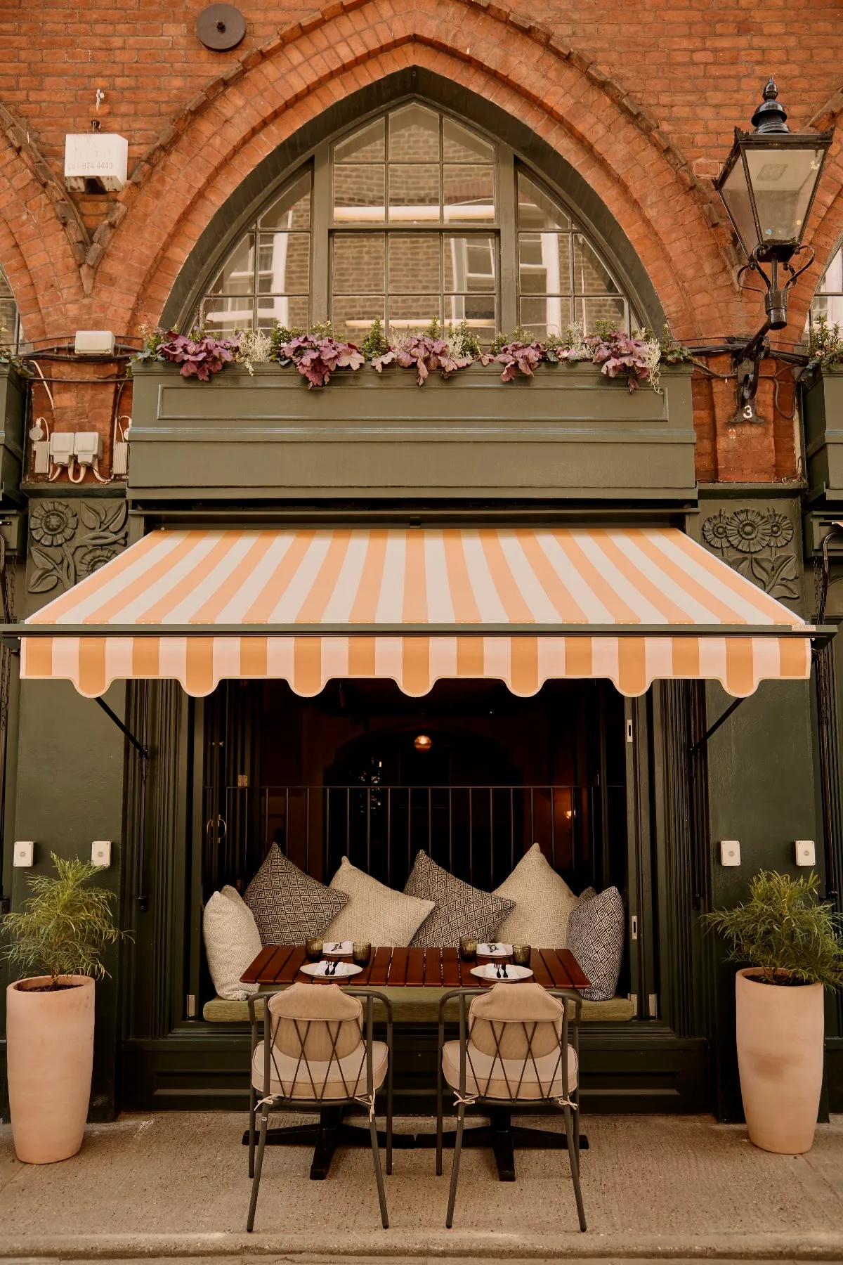 Noreen Restaurant