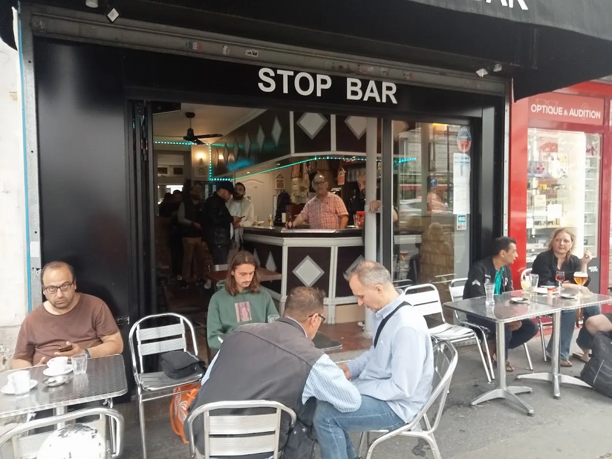 Le Stop Bar